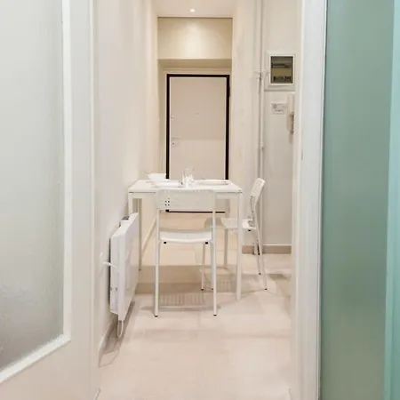 Ampelokipoi Modern Cozy For 2 *